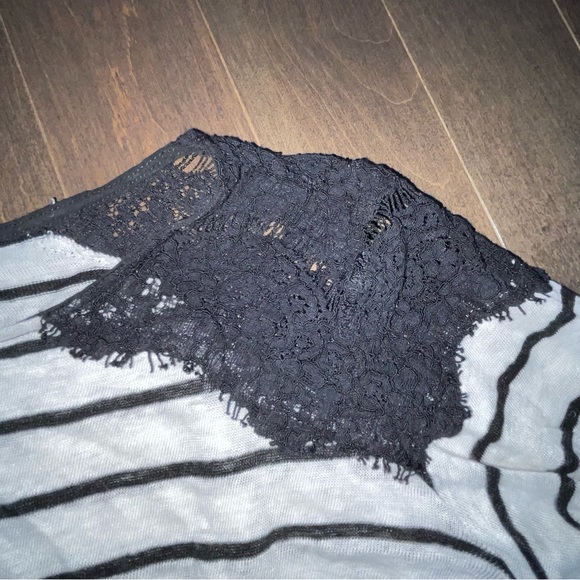 Zara Striped Sweater with Lace details - Picture 8 of 10